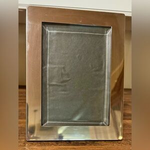 Silverplated Hotel Collection 5” By 7” Picture Frame Velvet Back